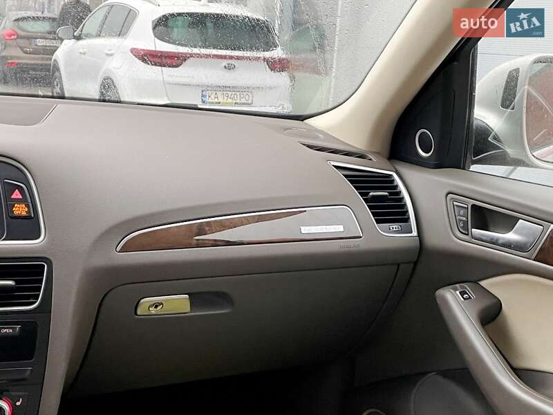 Позашляховик / Кросовер Audi Q5 2017 в Києві