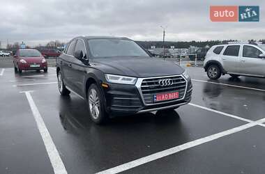 Внедорожник / Кроссовер Audi Q5 2017 в Киеве