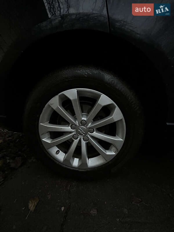 Позашляховик / Кросовер Audi Q5 2013 в Чернігові