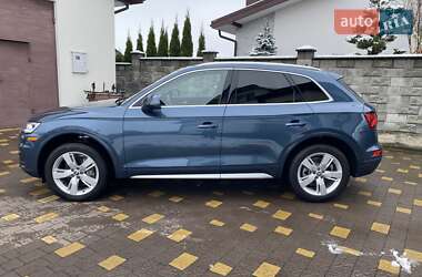 Позашляховик / Кросовер Audi Q5 2017 в Рівному