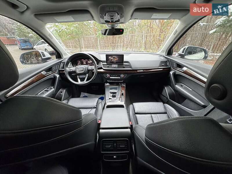 Внедорожник / Кроссовер Audi Q5 2018 в Луцке