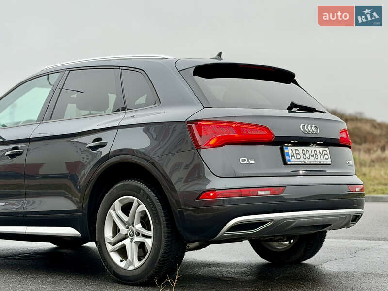Позашляховик / Кросовер Audi Q5 2018 в Вінниці