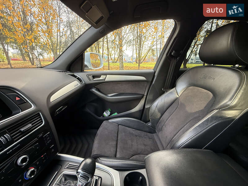 Внедорожник / Кроссовер Audi Q5 2013 в Киеве