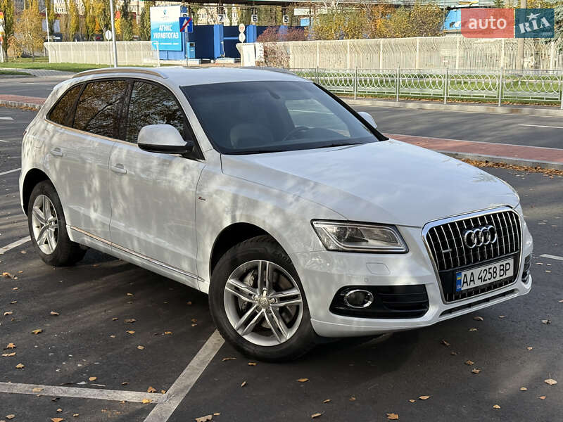 Внедорожник / Кроссовер Audi Q5 2013 в Киеве