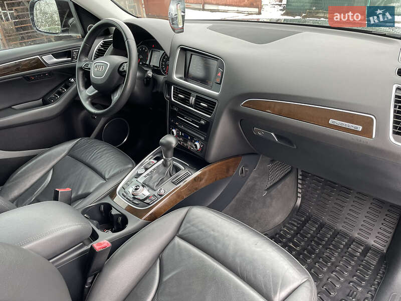 Внедорожник / Кроссовер Audi Q5 2013 в Ровно