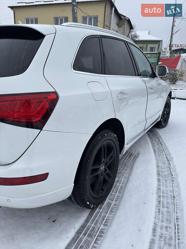 Внедорожник / Кроссовер Audi Q5 2014 в Ровно