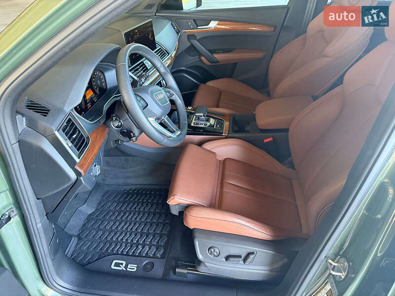 Позашляховик / Кросовер Audi Q5 2023 в Києві