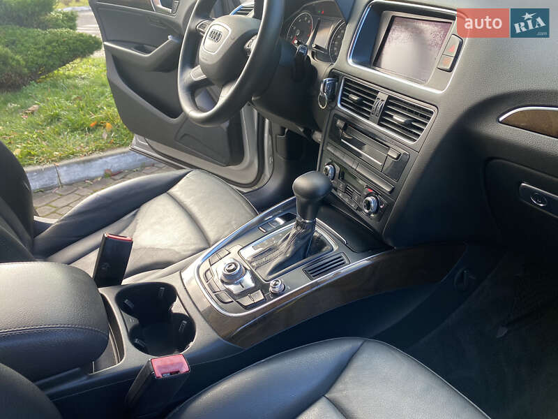 Позашляховик / Кросовер Audi Q5 2013 в Луцьку фото 25 Позашляховик / Кросовер Audi Q5 2013 в Луцьку
