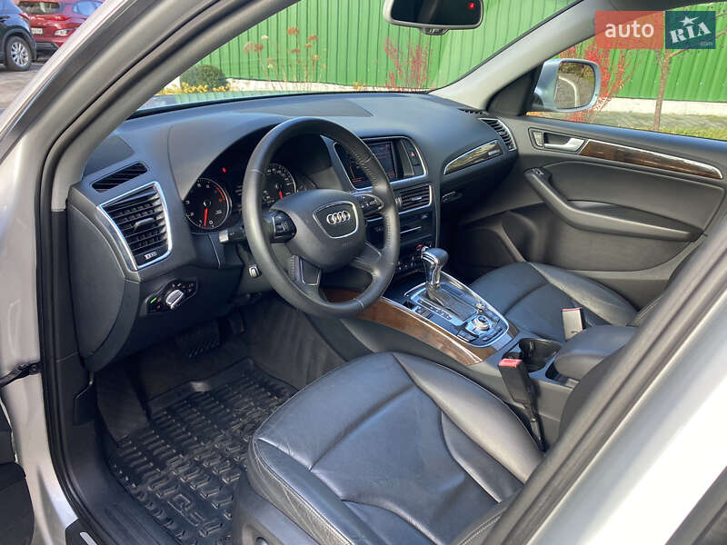 Позашляховик / Кросовер Audi Q5 2013 в Луцьку фото 35 Позашляховик / Кросовер Audi Q5 2013 в Луцьку