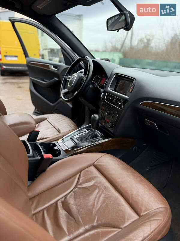 Внедорожник / Кроссовер Audi Q5 2011 в Дубно фото 39 Внедорожник / Кроссовер Audi Q5 2011 в Дубно