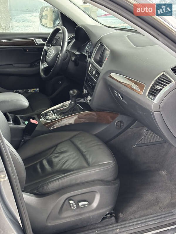 Позашляховик / Кросовер Audi Q5 2013 в Львові