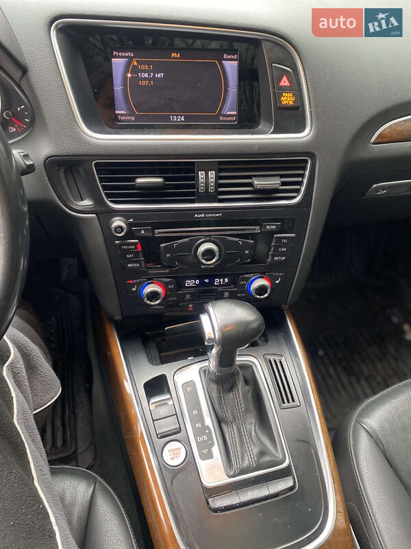 Внедорожник / Кроссовер Audi Q5 2014 в Хмельницком