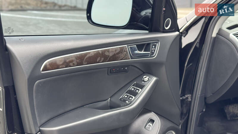 Внедорожник / Кроссовер Audi Q5 2016 в Дубно