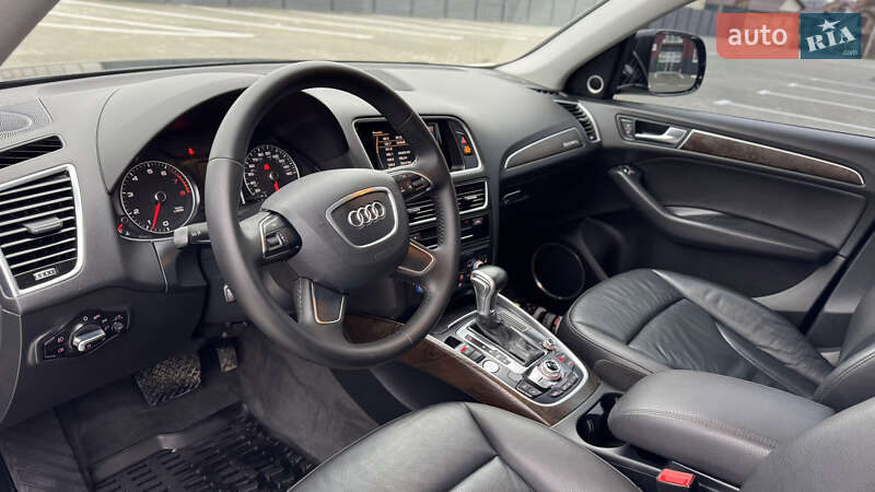 Внедорожник / Кроссовер Audi Q5 2016 в Дубно