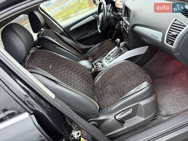 Позашляховик / Кросовер Audi Q5 2011 в Калуші