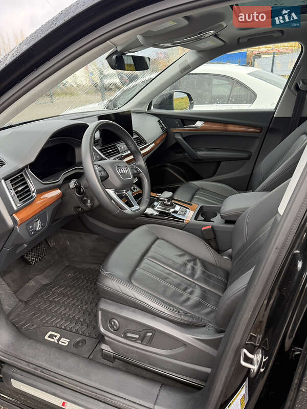 Внедорожник / Кроссовер Audi Q5 2022 в Киеве фото 15 Внедорожник / Кроссовер Audi Q5 2022 в Киеве
