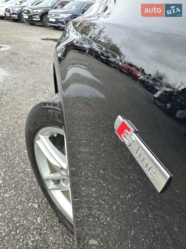 Внедорожник / Кроссовер Audi Q5 2015 в Белогородке