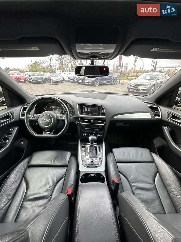 Внедорожник / Кроссовер Audi Q5 2015 в Белогородке