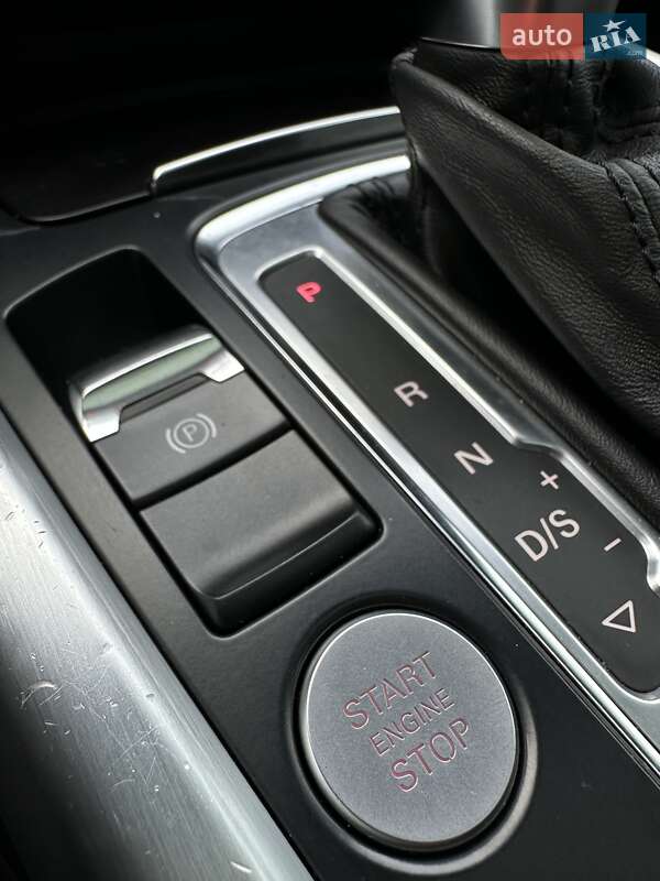 Внедорожник / Кроссовер Audi Q5 2015 в Белогородке