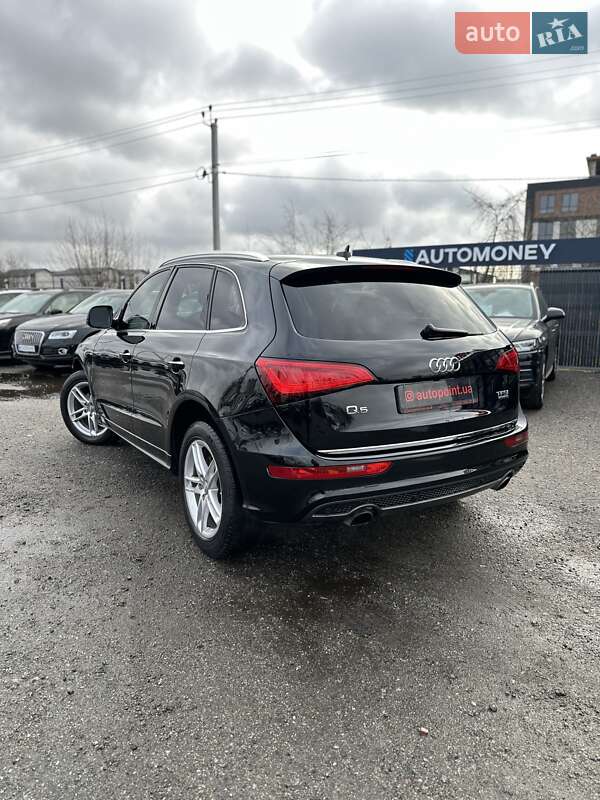 Внедорожник / Кроссовер Audi Q5 2015 в Белогородке
