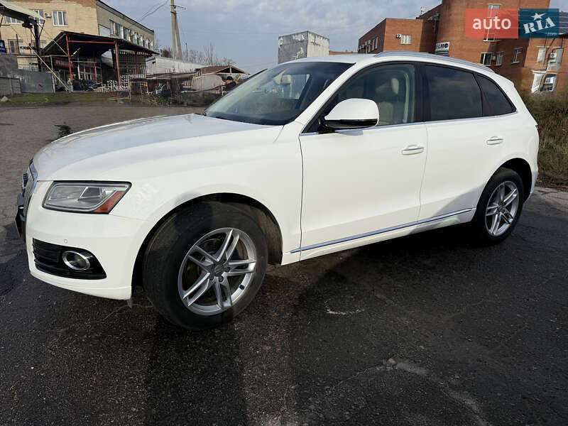 Внедорожник / Кроссовер Audi Q5 2015 в Полтаве