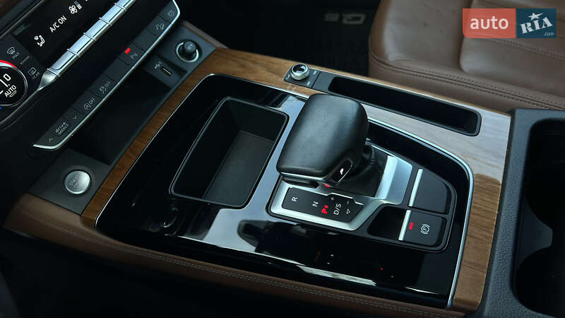 Позашляховик / Кросовер Audi Q5 2020 в Львові фото 13 Позашляховик / Кросовер Audi Q5 2020 в Львові
