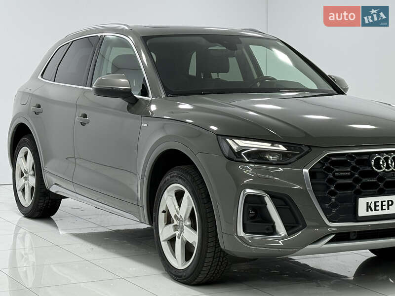 Позашляховик / Кросовер Audi Q5 2022 в Одесі