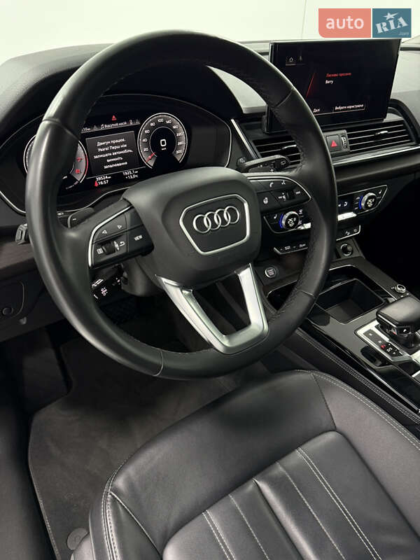 Позашляховик / Кросовер Audi Q5 2022 в Одесі