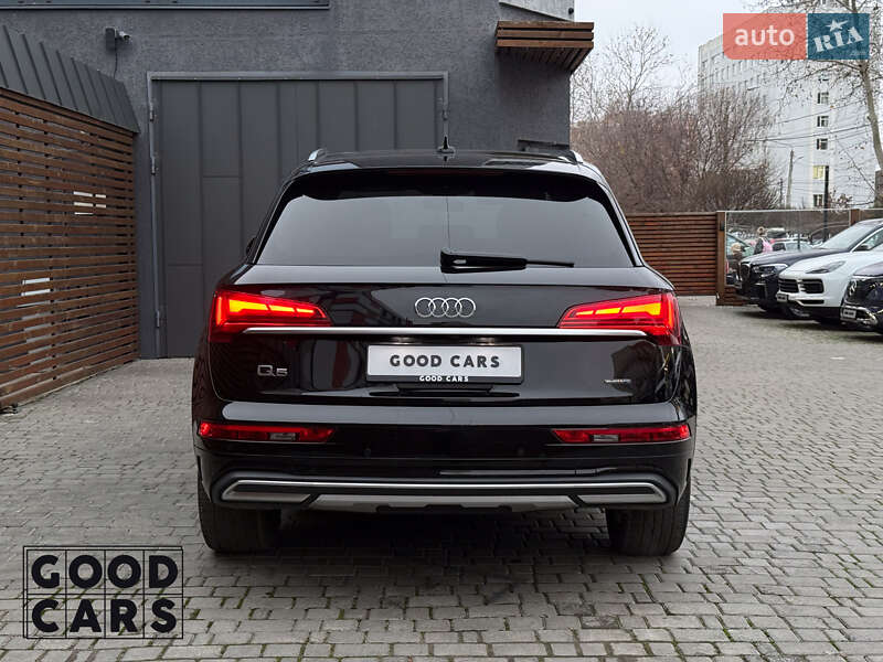 Внедорожник / Кроссовер Audi Q5 2021 в Одессе
