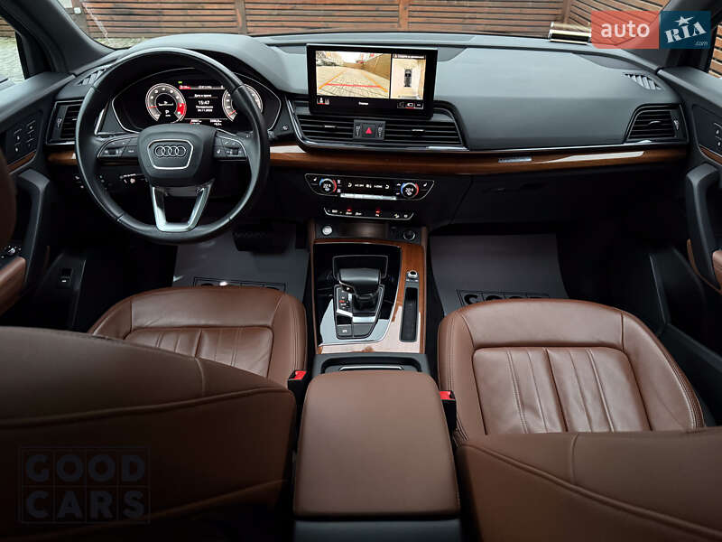 Внедорожник / Кроссовер Audi Q5 2021 в Одессе