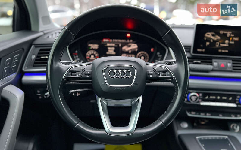 Внедорожник / Кроссовер Audi Q5 2017 в Львове