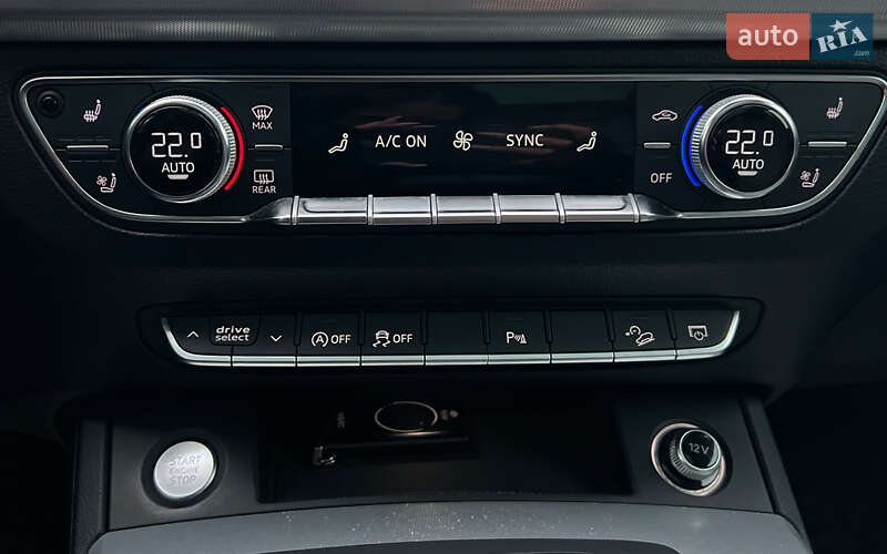 Внедорожник / Кроссовер Audi Q5 2017 в Львове