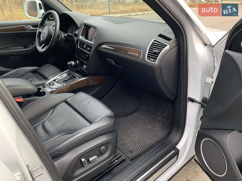 Внедорожник / Кроссовер Audi Q5 2015 в Днепре фото 25 Внедорожник / Кроссовер Audi Q5 2015 в Днепре