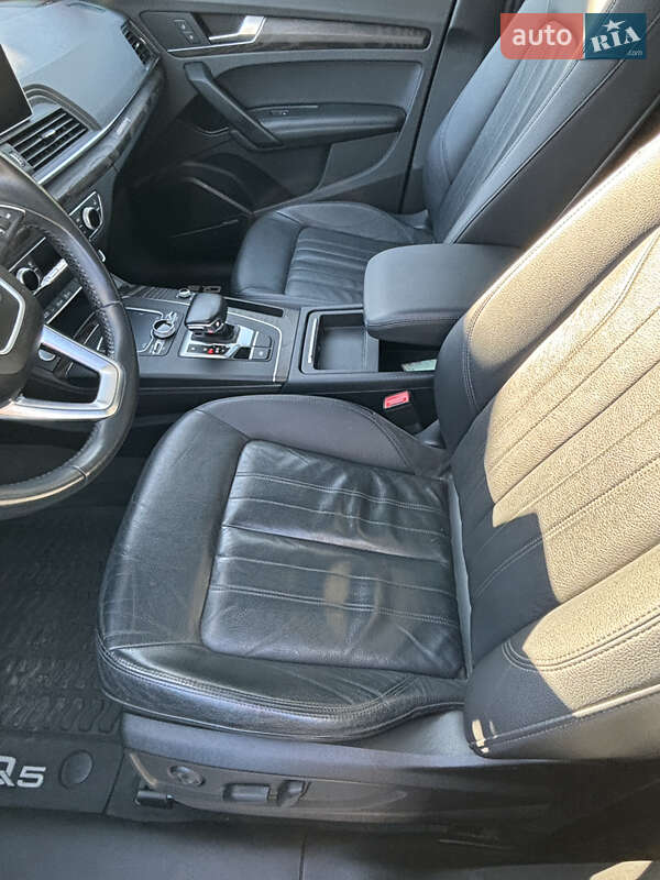 Внедорожник / Кроссовер Audi Q5 2017 в Дрогобыче