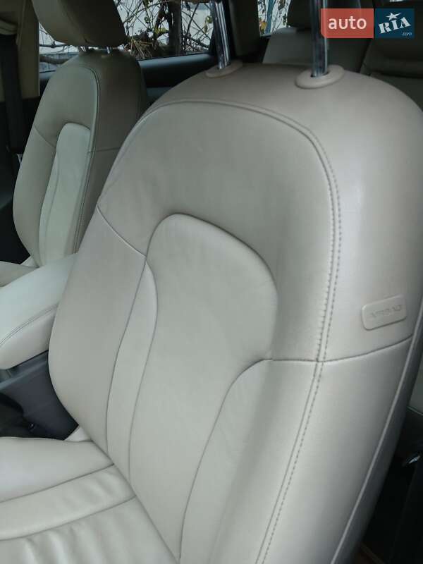 Внедорожник / Кроссовер Audi Q5 2011 в Черновцах фото 35 Внедорожник / Кроссовер Audi Q5 2011 в Черновцах