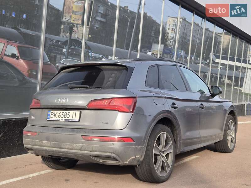Внедорожник / Кроссовер Audi Q5 2019 в Киеве
