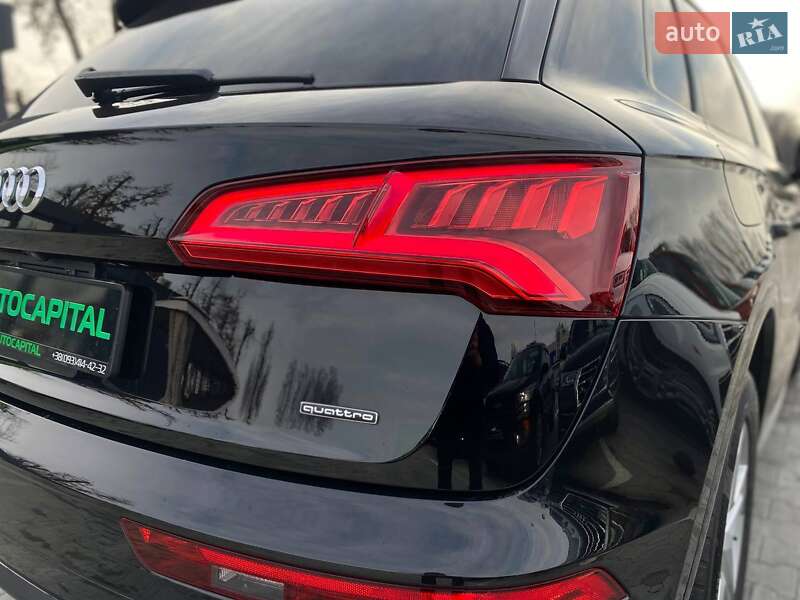 Позашляховик / Кросовер Audi Q5 2018 в Києві