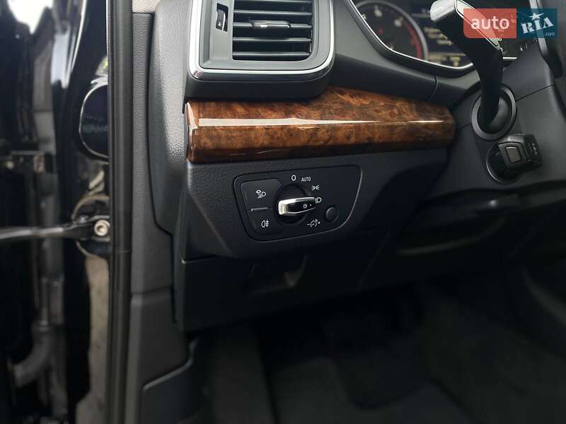 Позашляховик / Кросовер Audi Q5 2018 в Києві