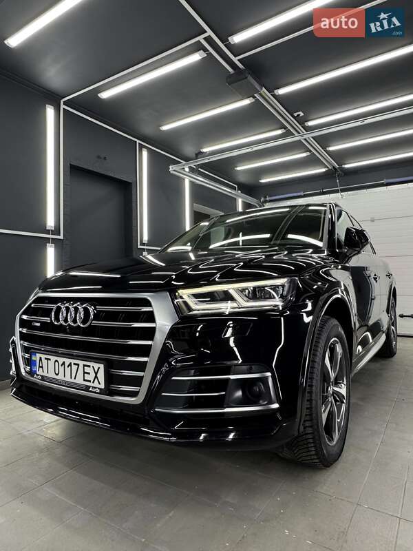 Внедорожник / Кроссовер Audi Q5 2019 в Коломые