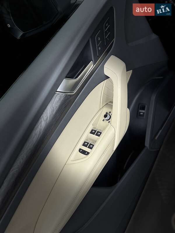 Внедорожник / Кроссовер Audi Q5 2019 в Коломые