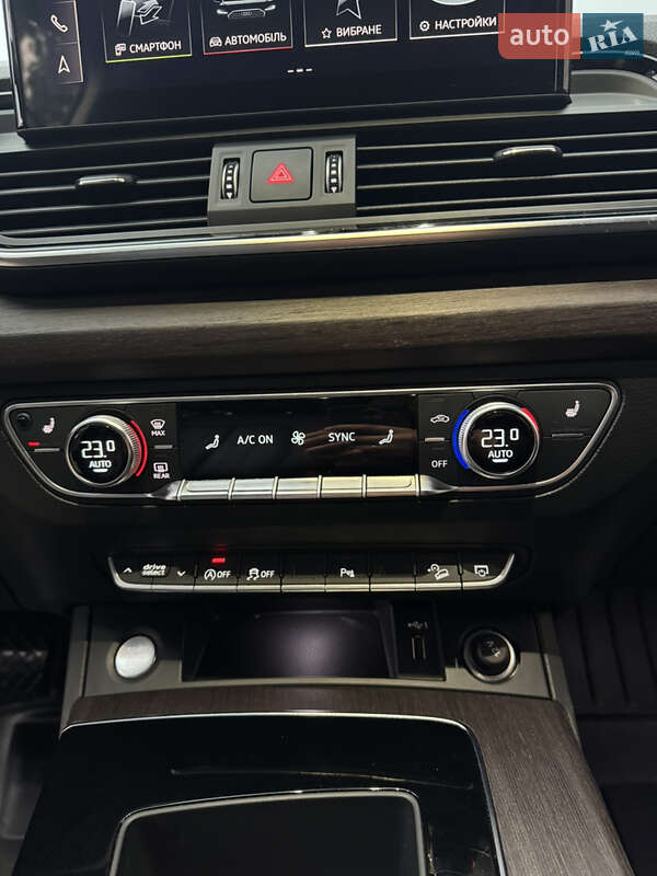 Внедорожник / Кроссовер Audi Q5 2021 в Тернополе фото 39 Внедорожник / Кроссовер Audi Q5 2021 в Тернополе