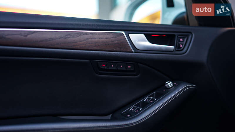 Позашляховик / Кросовер Audi Q5 2012 в Львові