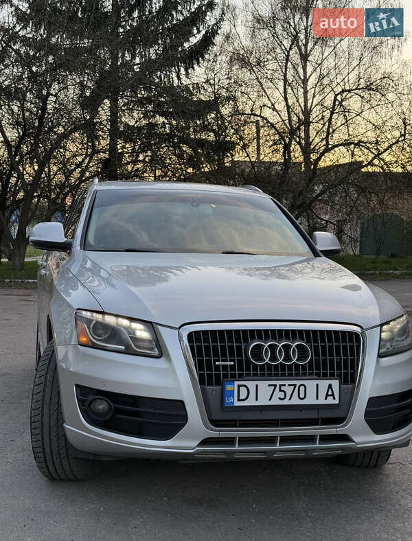 Позашляховик / Кросовер Audi Q5 2011 в Тернополі