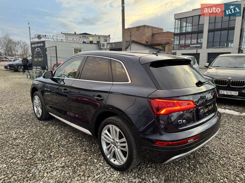 Внедорожник / Кроссовер Audi Q5 2017 в Ивано-Франковске