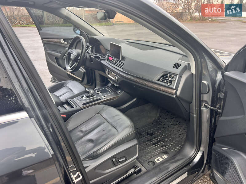 Внедорожник / Кроссовер Audi Q5 2017 в Белой Церкви