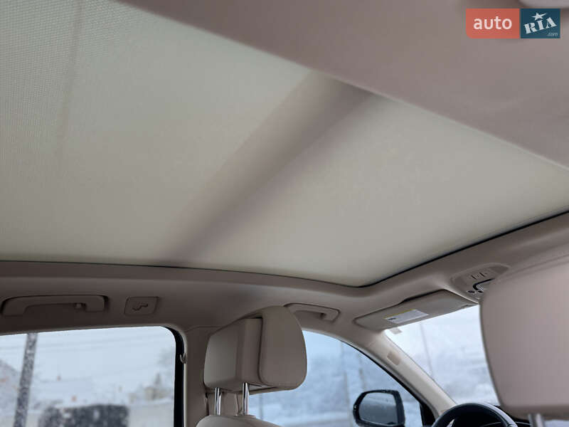 Внедорожник / Кроссовер Audi Q5 2017 в Стрые