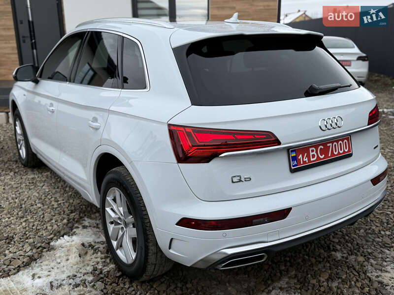 Позашляховик / Кросовер Audi Q5 2024 в Стрию
