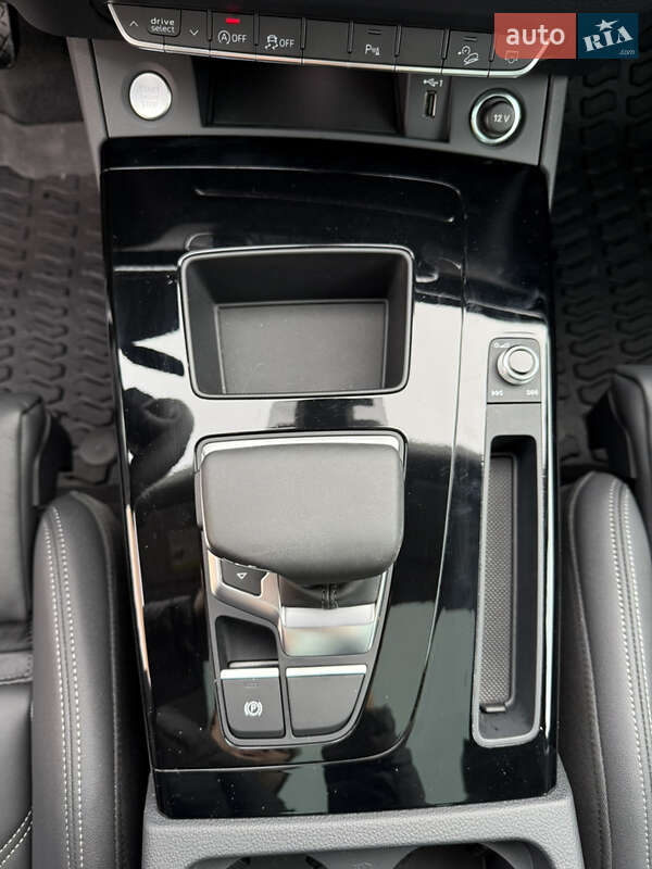 Позашляховик / Кросовер Audi Q5 2024 в Стрию
