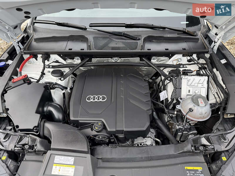 Позашляховик / Кросовер Audi Q5 2024 в Стрию