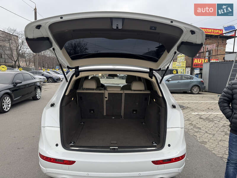Внедорожник / Кроссовер Audi Q5 2014 в Днепре